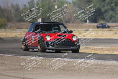 media/Sep-20-2025-Extreme Speed (Sat) [[1fcc23683c]]/Blue (Low Intermediate)/Session 1 (Sunset)/
